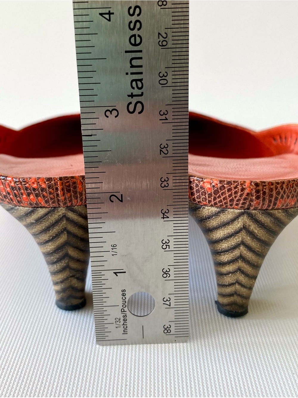 Authentic Bottega Veneta snakeskin square toe heels. ❤️ - Picture 4 of 8